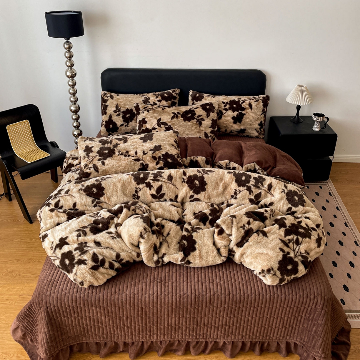 91家纺网 家纺一手货源 找家纺 富米莱（原臻工厂） 2025新款简约美拉德高克重兔绒牛奶绒床盖床裙四件套 简约款-简爱