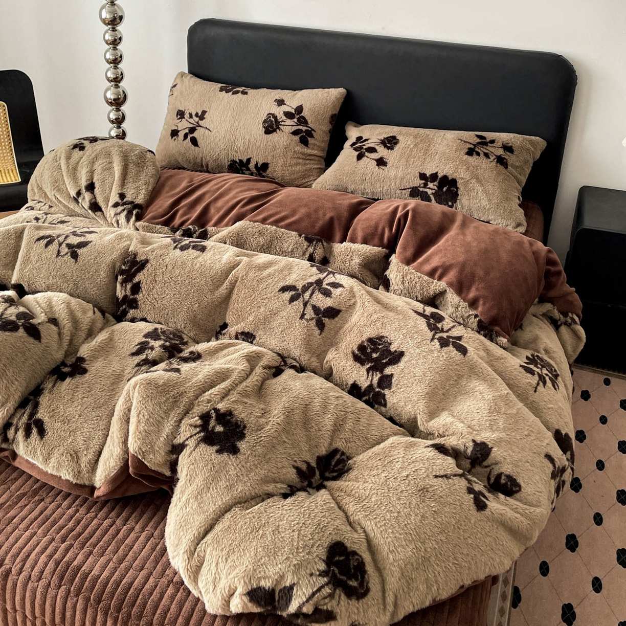 91家纺网 家纺一手货源 找家纺 富米莱（原臻工厂） 2025新款简约美拉德高克重兔绒牛奶绒床盖床裙四件套 简约款-复古玫瑰