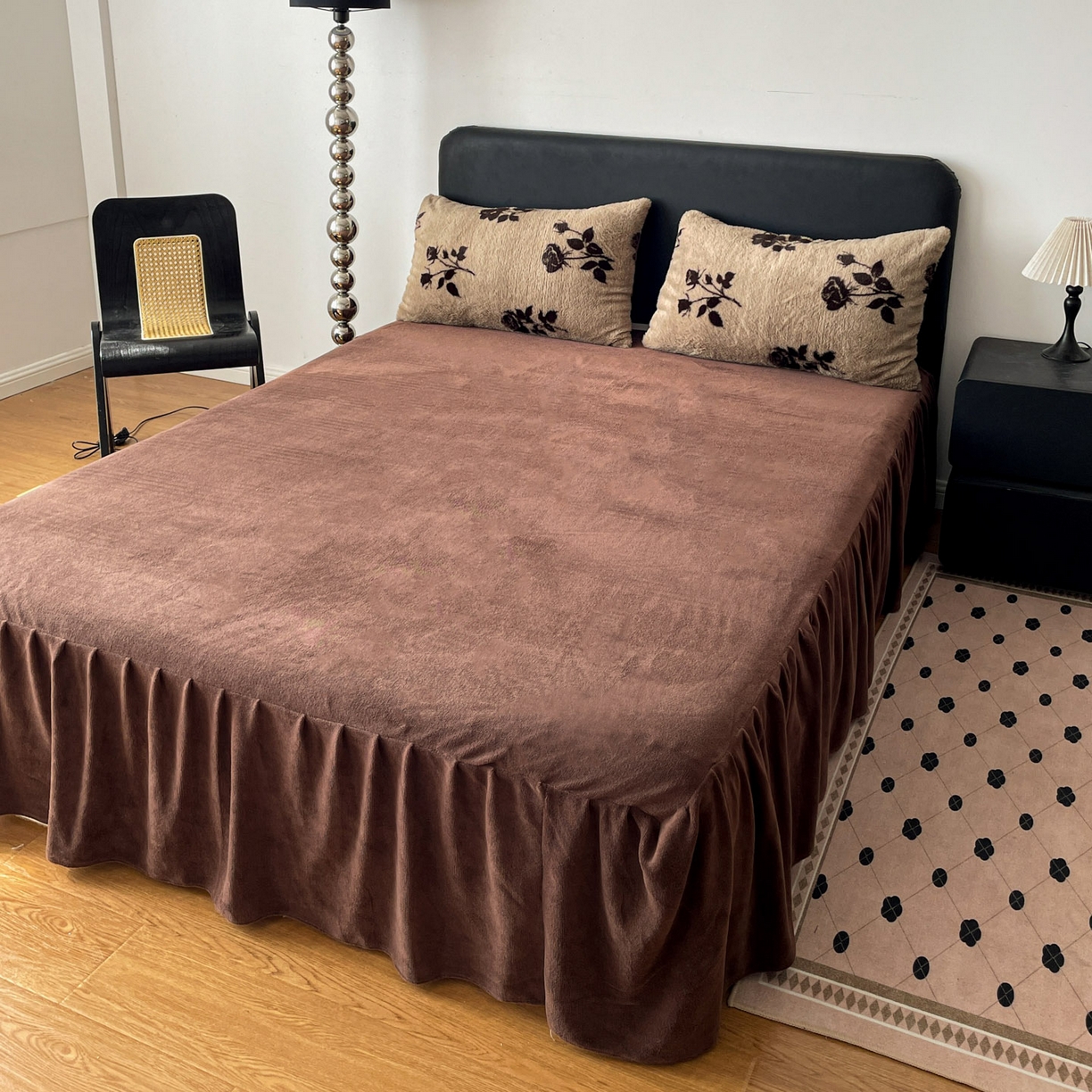 91家纺网 家纺一手货源 找家纺 富米莱（原臻工厂） 2025新款简约美拉德高克重兔绒牛奶绒床盖床裙四件套 简约款-复古玫瑰