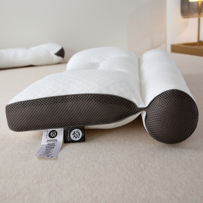 91家纺网 家纺一手货源 找家纺 珍贝家纺 2025新款反牵引颈椎枕枕头枕芯 颈枕-咖色边