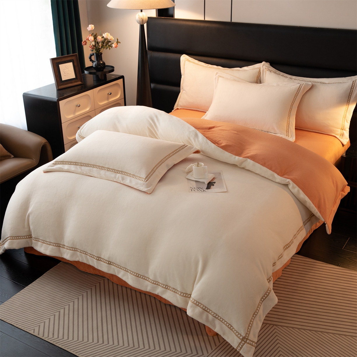 91家纺网 家纺一手货源 找家纺 暖洋家纺 2025新款暖芙绒纯色刺绣款套件四件套 杏仁