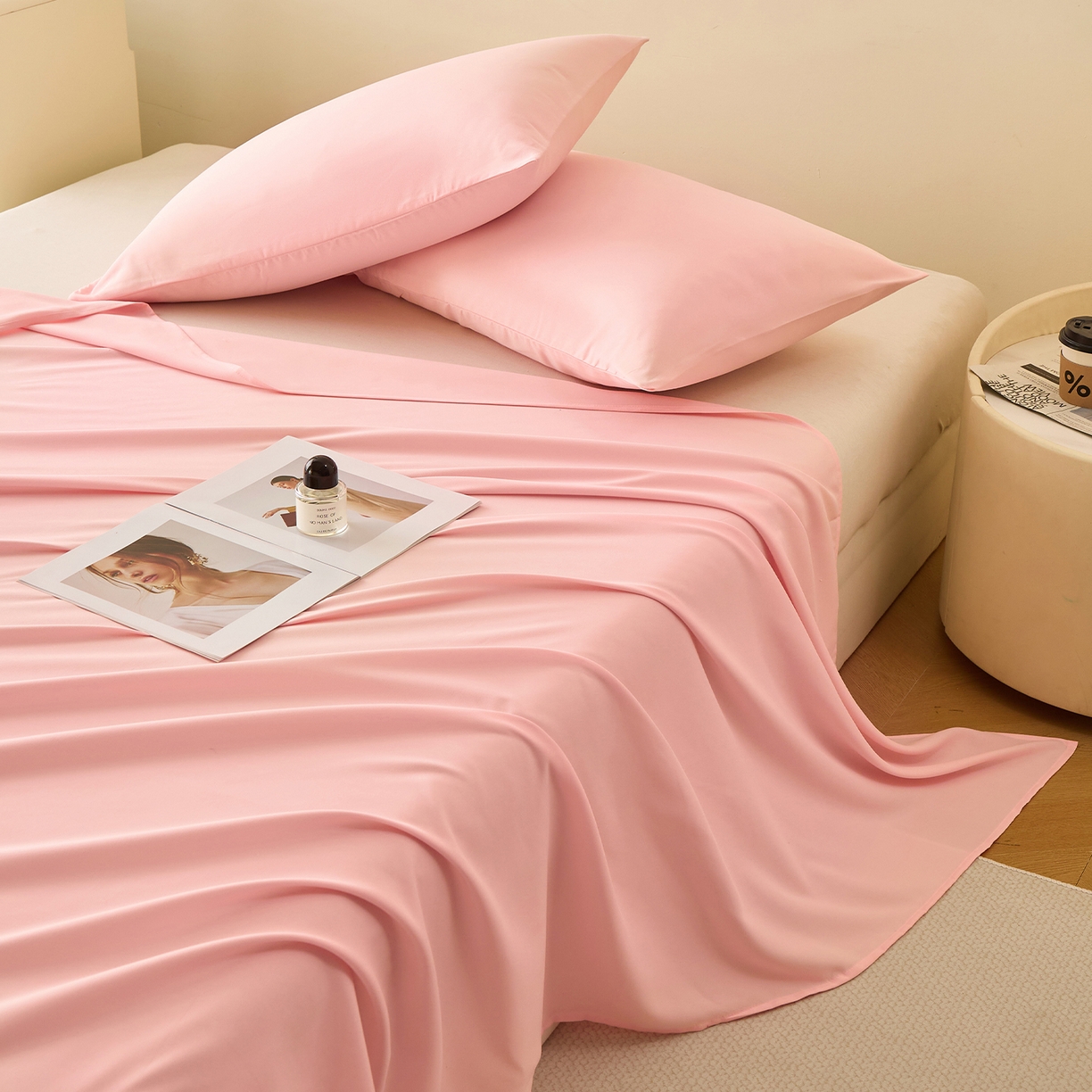 91家纺网 家纺一手货源 找家纺 青泽家纺 2025新款A类亲肤水洗棉纯色床单单品床单单件单床单 空境粉