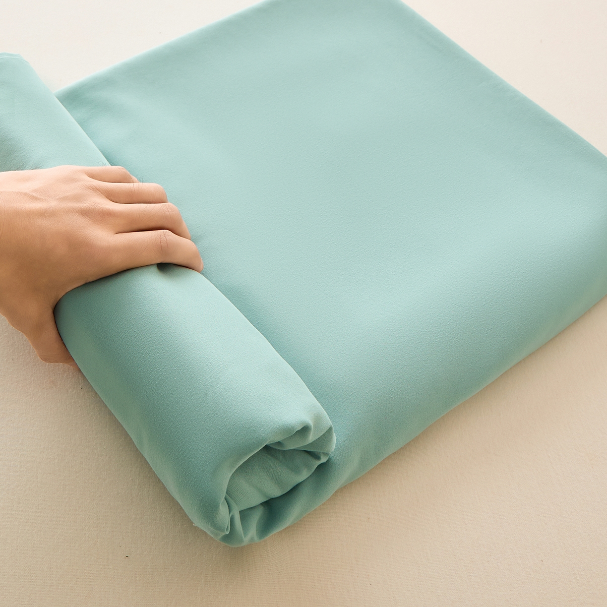 91家纺网 家纺一手货源 找家纺 青泽家纺 2025新款A类亲肤水洗棉纯色床单单品床单单件单床单 天青蓝