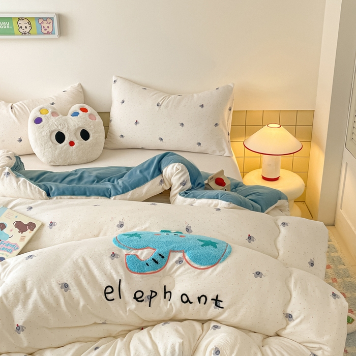 91家纺网 家纺一手货源 找家纺 老帅的工厂店 2025新款云感双层纱毛巾绣懒人被被子被芯 幸运小象