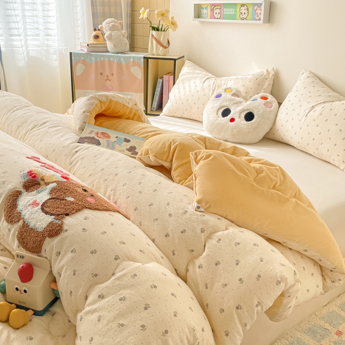 91家纺网 家纺一手货源 找家纺 老帅的工厂店 2025新款云感双层纱毛巾绣懒人被被子被芯 甜品熊