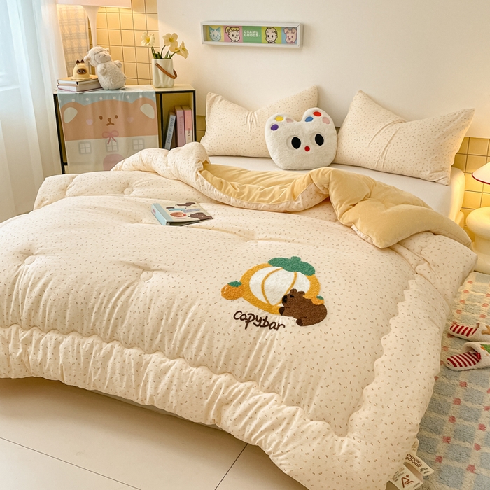 91家纺网 家纺一手货源 找家纺 老帅的工厂店 2025新款云感双层纱毛巾绣懒人被被子被芯 卡皮巴拉