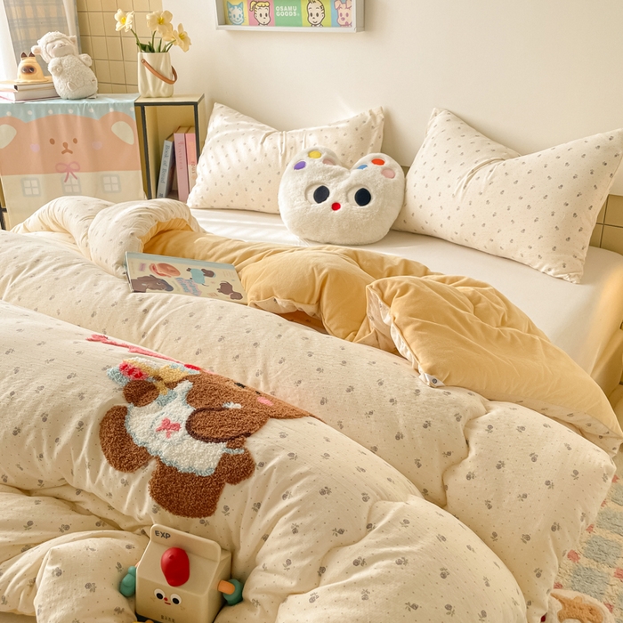 91家纺网 家纺一手货源 找家纺 老帅的工厂店 2025新款云感双层纱毛巾绣懒人被被子被芯 甜品熊