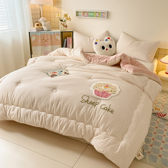 91家纺网 家纺一手货源 找家纺 老帅的工厂店 2025新款云感双层纱毛巾绣懒人被被子被芯 甜品屋