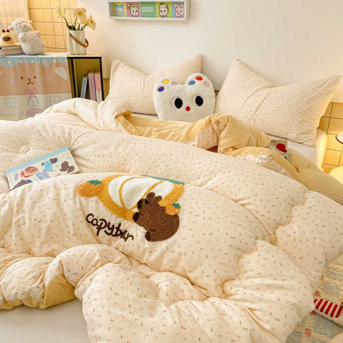 91家纺网 家纺一手货源 找家纺 老帅的工厂店 2025新款云感双层纱毛巾绣懒人被被子被芯 卡皮巴拉