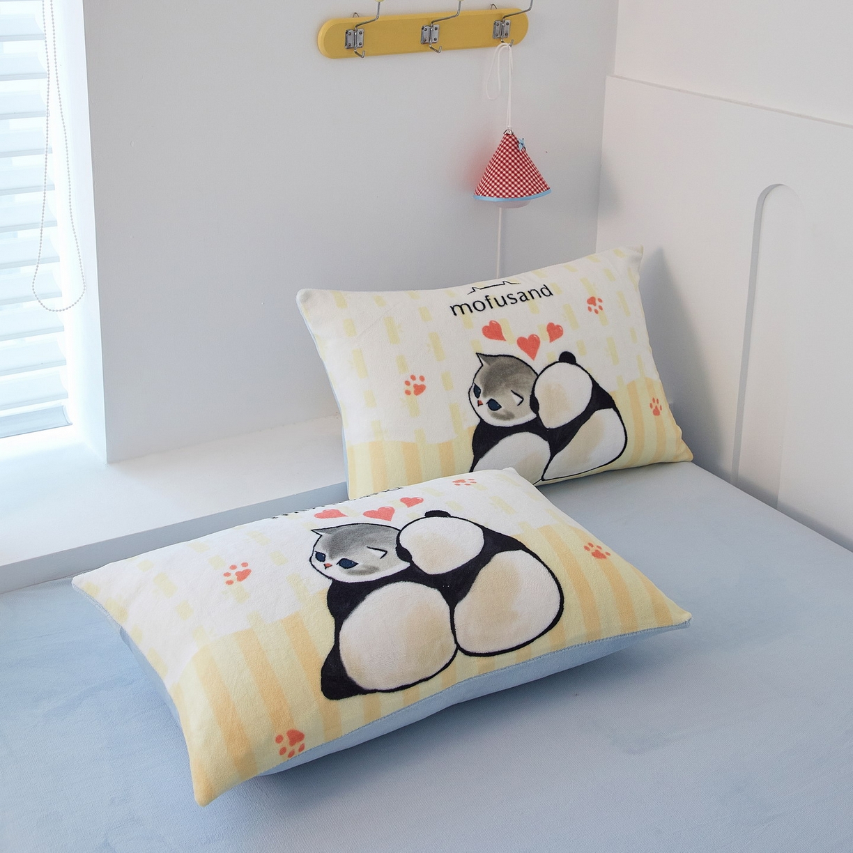 蘭菲家纺 2025新款高克重牛奶绒正版鲨鱼猫系列单品枕套 珊迪熊-猫福