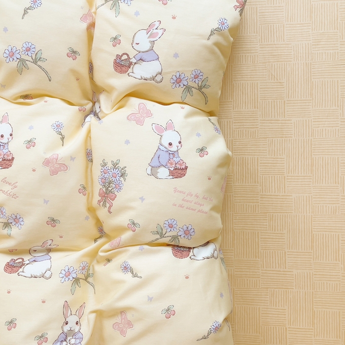 91家纺网 家纺一手货源 找家纺 集布 2025新款12868全棉喷气印花四件套 萌萌兔黄