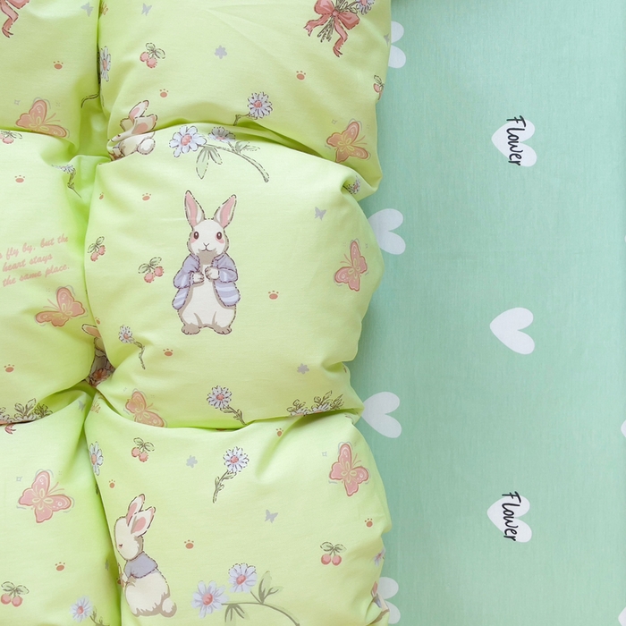 91家纺网 家纺一手货源 找家纺 集布 2025新款12868全棉喷气印花四件套 萌萌兔绿