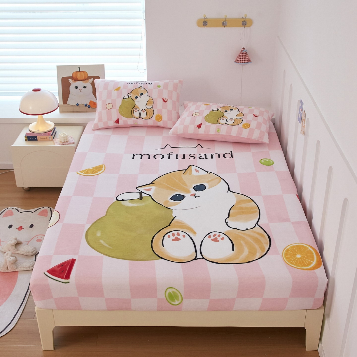 91家纺网 家纺一手货源 找家纺 （总）蘭菲家纺 2025新款高克重牛奶绒正版鲨鱼猫系列单品床笠