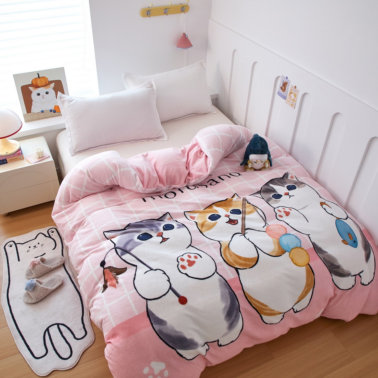 91家纺网 家纺一手货源 找家纺 蘭菲家纺 2025新款高克重牛奶绒正版鲨鱼猫系列单品被套 珊迪闲逛-猫福