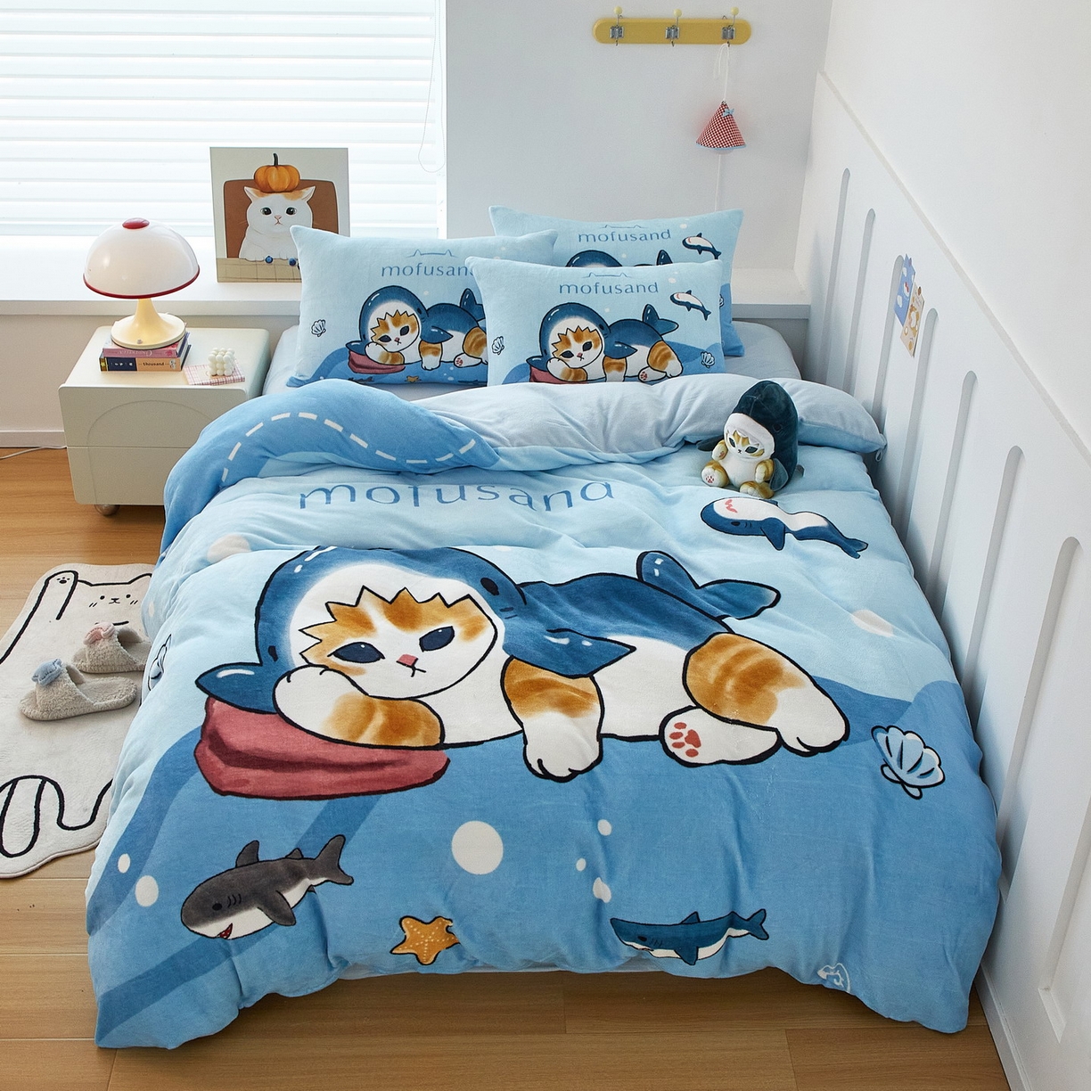 91家纺网 家纺一手货源 找家纺 （总）蘭菲家纺 2025新款高克重牛奶绒正版鲨鱼猫系列四件套