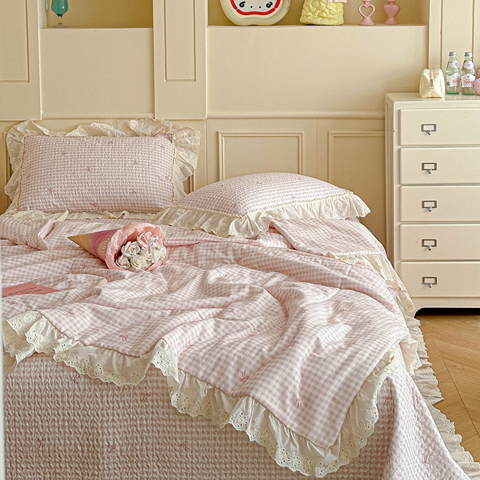 91家纺网 家纺一手货源 找家纺 源舜家纺 2025新款全棉双层纱床盖三件套四件套 茉莉清风-粉