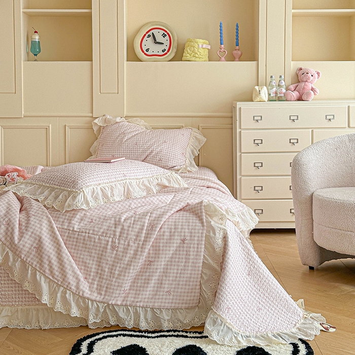 91家纺网 家纺一手货源 找家纺 源舜家纺 2025新款全棉双层纱床盖三件套四件套 茉莉清风-粉