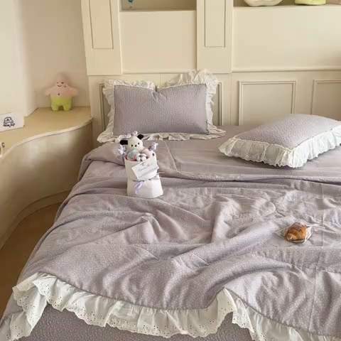 91家纺网 家纺一手货源 找家纺 源舜家纺 2025新款全棉双层纱床盖三件套四件套 暮冬 紫