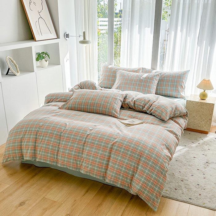 91家纺网 家纺一手货源 找家纺 尚品本色2025年新款简约风全棉水洗棉格子条纹系列四件套芳华绿