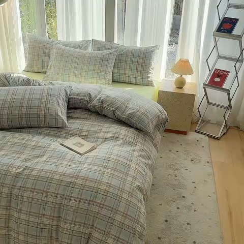91家纺网 家纺一手货源 找家纺 尚品本色2025年新款简约风全棉水洗棉格子条纹系列四件套芳华绿
