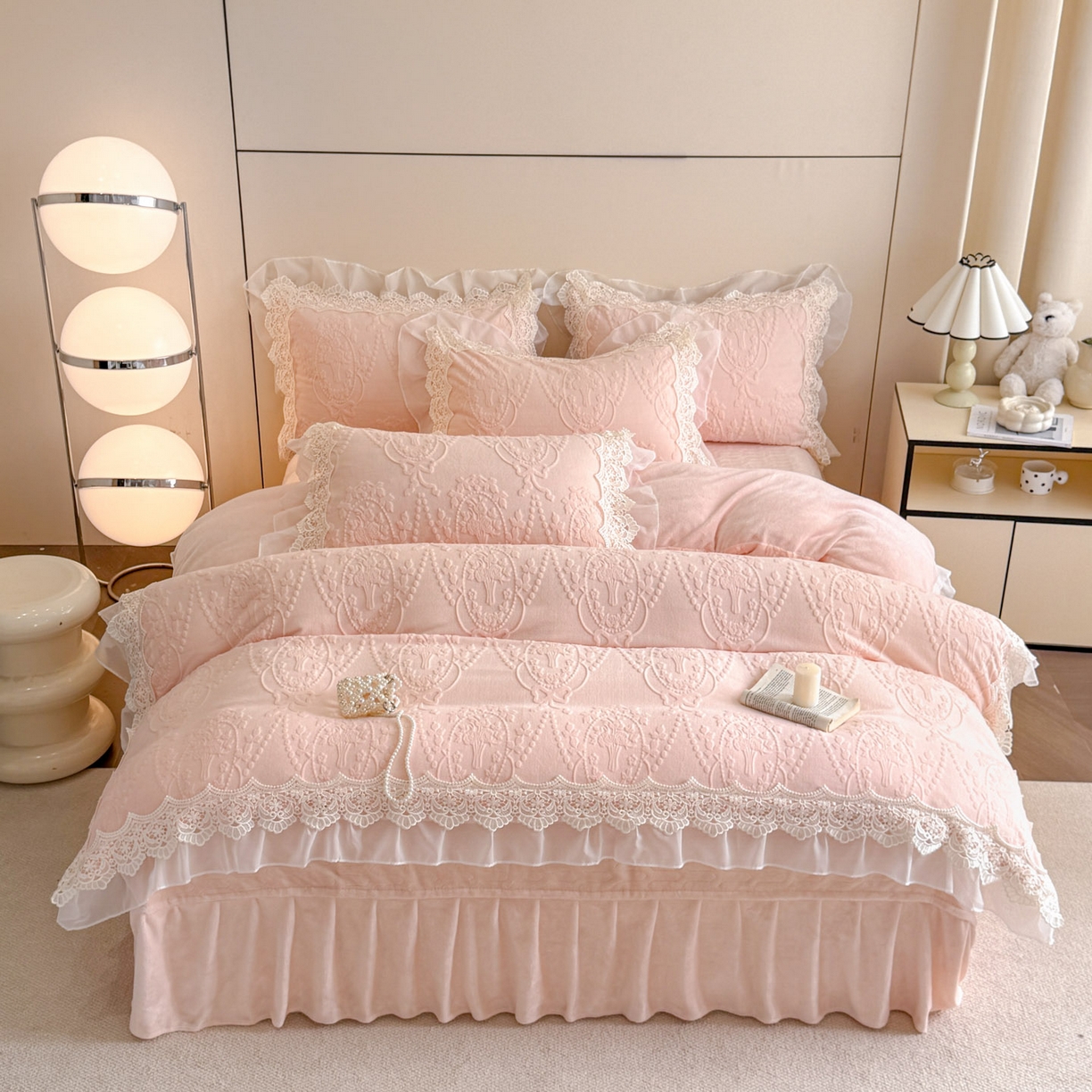 91家纺网 家纺一手货源 找家纺 孟鑫家纺 2025新款全消光雕花绒牛奶绒床盖床单四件套韩版法式床上用品-幸运花束 幸运花束-粉玉色