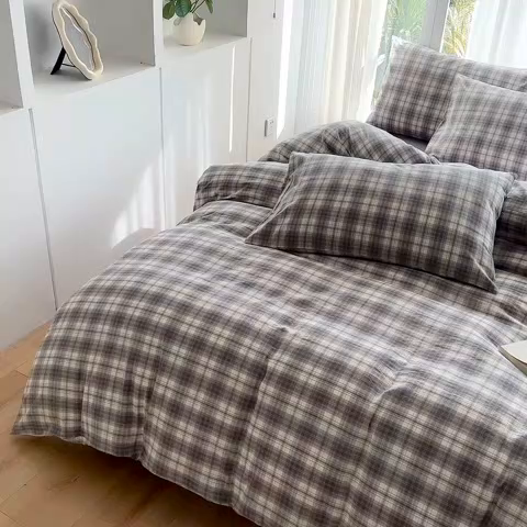 91家纺网 家纺一手货源 找家纺 尚品本色2025年新款简约风全棉水洗棉格子条纹系列四件套光年灰