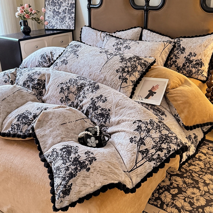 91家纺网 家纺一手货源 找家纺 （总）菲儿家纺 2025新款加厚保暖烂花法式牛奶绒四件套