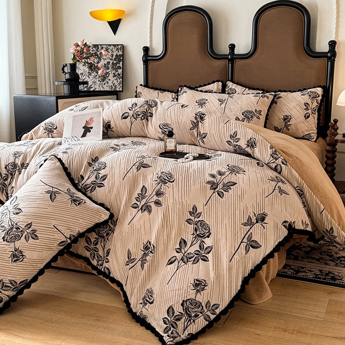 91家纺网 家纺一手货源 找家纺 （总）菲儿家纺 2025新款加厚保暖烂花法式牛奶绒四件套