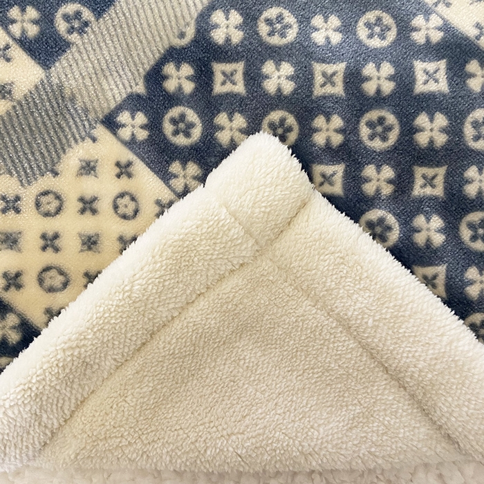 91家纺网 家纺一手货源 找家纺 卡奥 2025新款双层复合云貂绒北极绒休闲毛毯 羊羔-路易