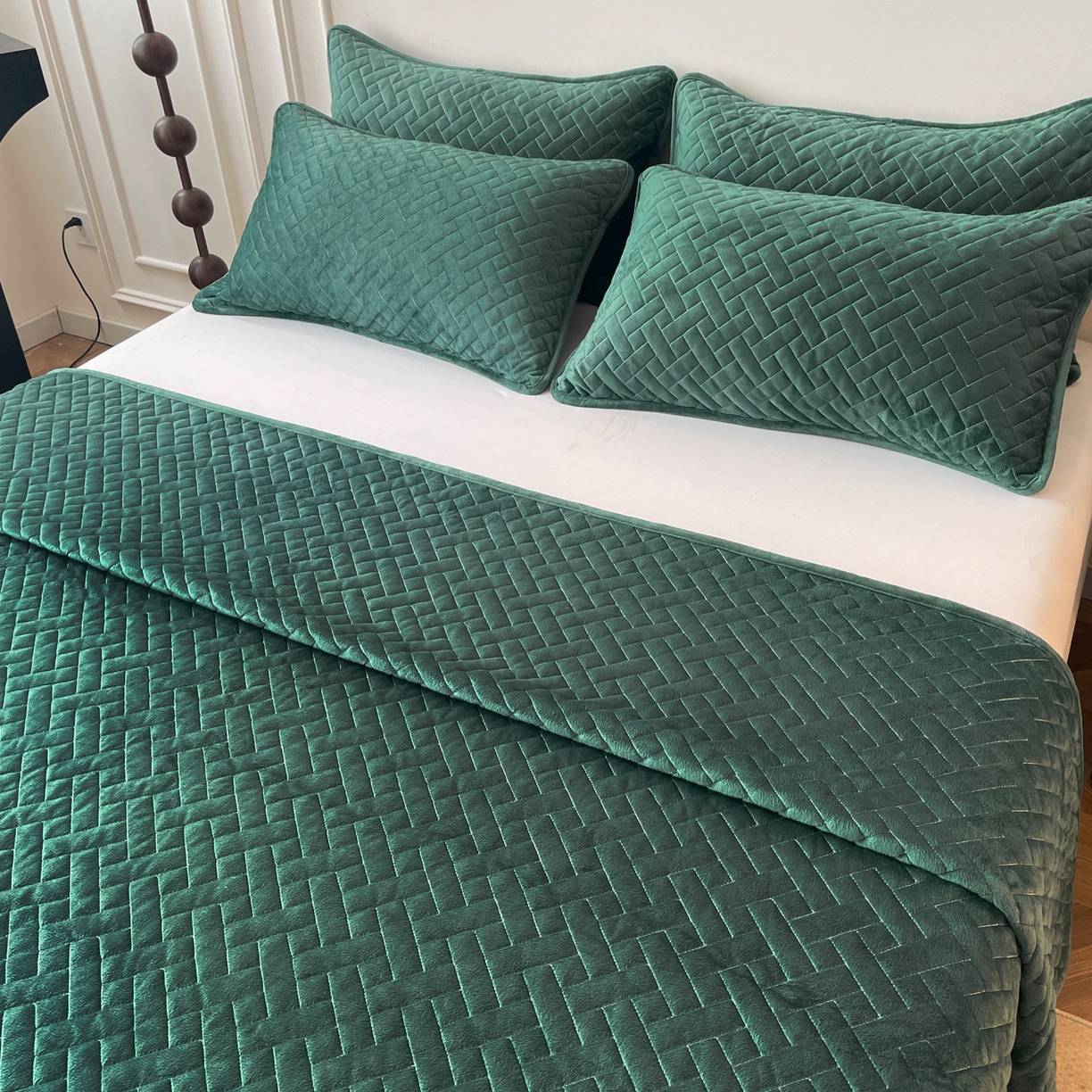 91家纺网 家纺一手货源 找家纺 橙子家居 2025秋冬新款高克重水晶绒保暖床盖棉加绒床盖床盖单件床盖单品单床盖 人字纹-墨绿