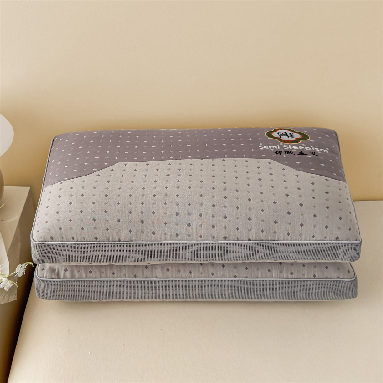 91家纺网 家纺一手货源 找家纺 麦肯锡 2025新款伴眠主义双层纱纯荞麦枕 枕头枕芯 灰色