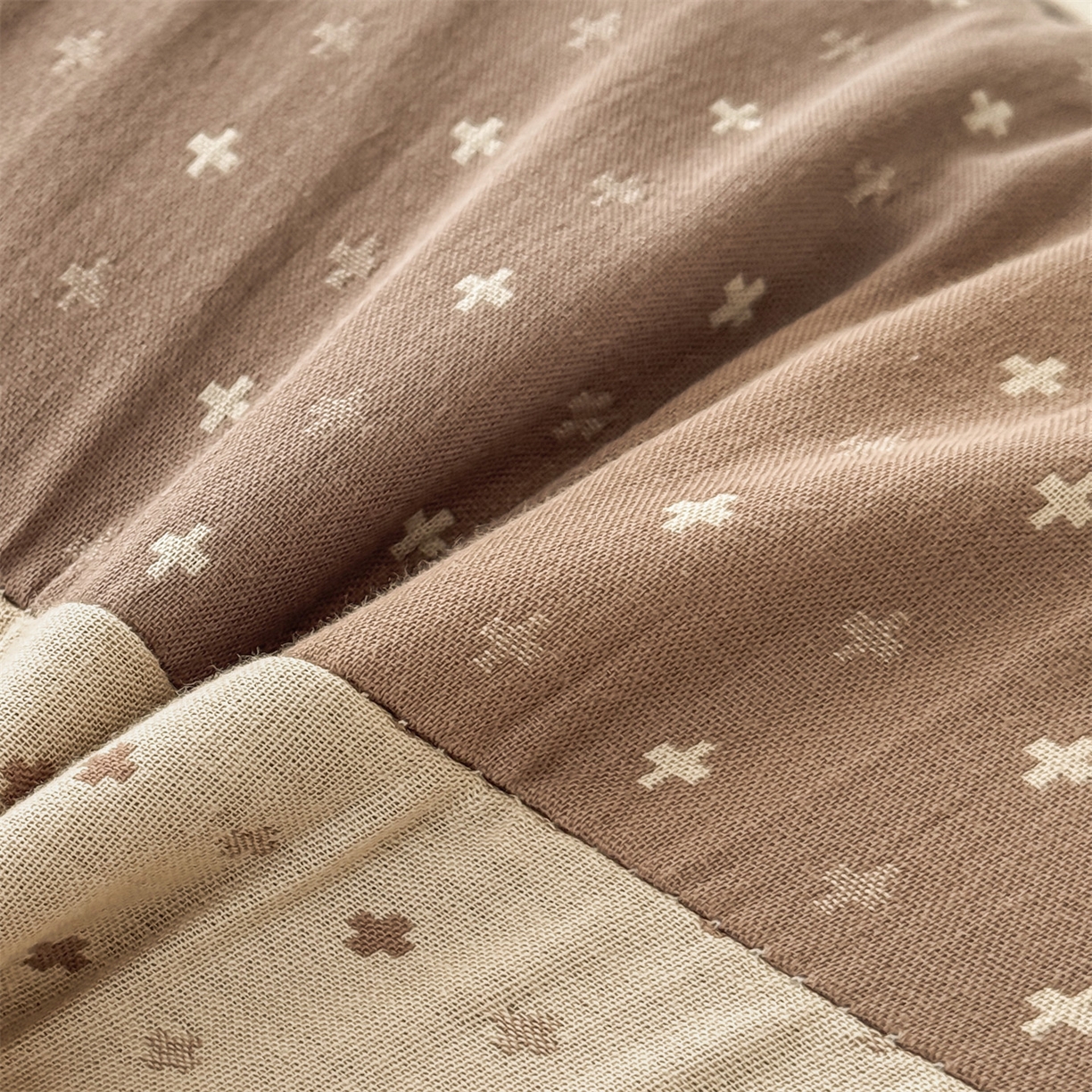 91家纺网 家纺一手货源 找家纺 麦肯锡 2025新款伴眠主义双层纱纯荞麦枕 枕头枕芯 咖色