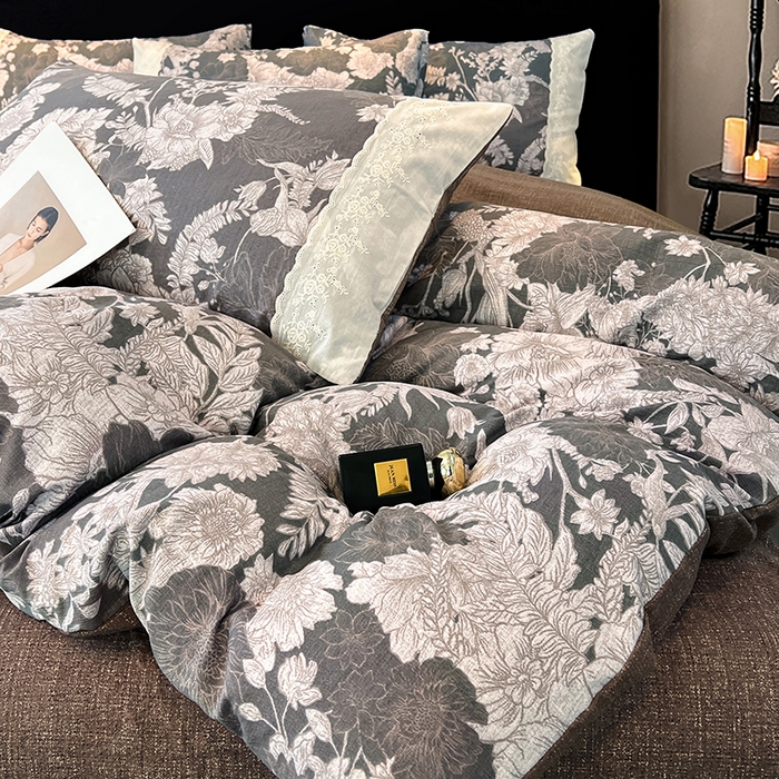 91家纺网 家纺一手货源 找家纺 梦舒羽 2025新款A类原麻四件套蕾丝花边加厚被套1.5m床单床笠宿舍双人床套件 浮绘花影-白