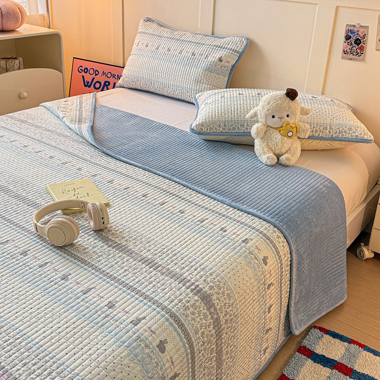 91家纺网 家纺一手货源 找家纺 橙子家居 2025新款棉加绒床盖床盖单件床盖单品床盖三件套夹层水洗棉花跑量款现货 花边兔