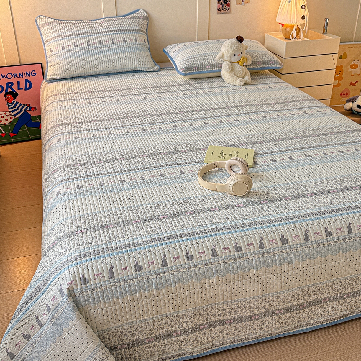 91家纺网 家纺一手货源 找家纺 橙子家居 2025新款棉加绒床盖床盖单件床盖单品床盖三件套夹层水洗棉花跑量款现货 花边兔