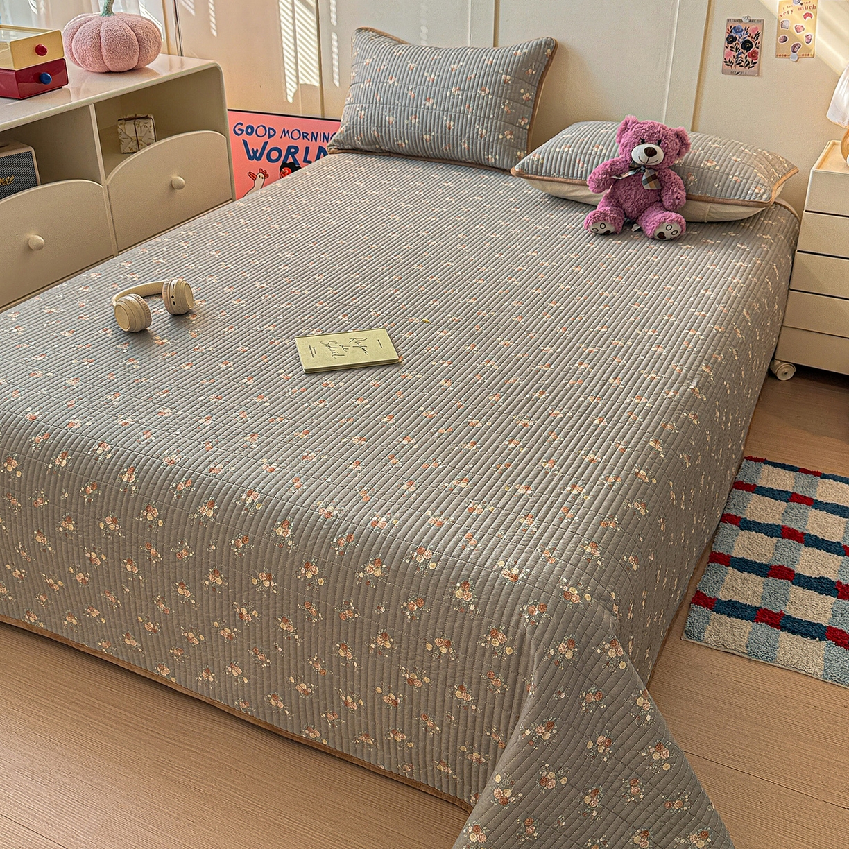 91家纺网 家纺一手货源 找家纺 橙子家居 2025新款棉加绒床盖床盖单件床盖单品床盖三件套夹层水洗棉花跑量款现货 见春山