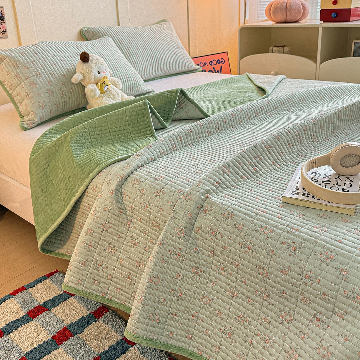 91家纺网 家纺一手货源 找家纺 橙子家居 2025新款棉加绒床盖床盖单件床盖单品床盖三件套夹层水洗棉花跑量款现货 若兮花