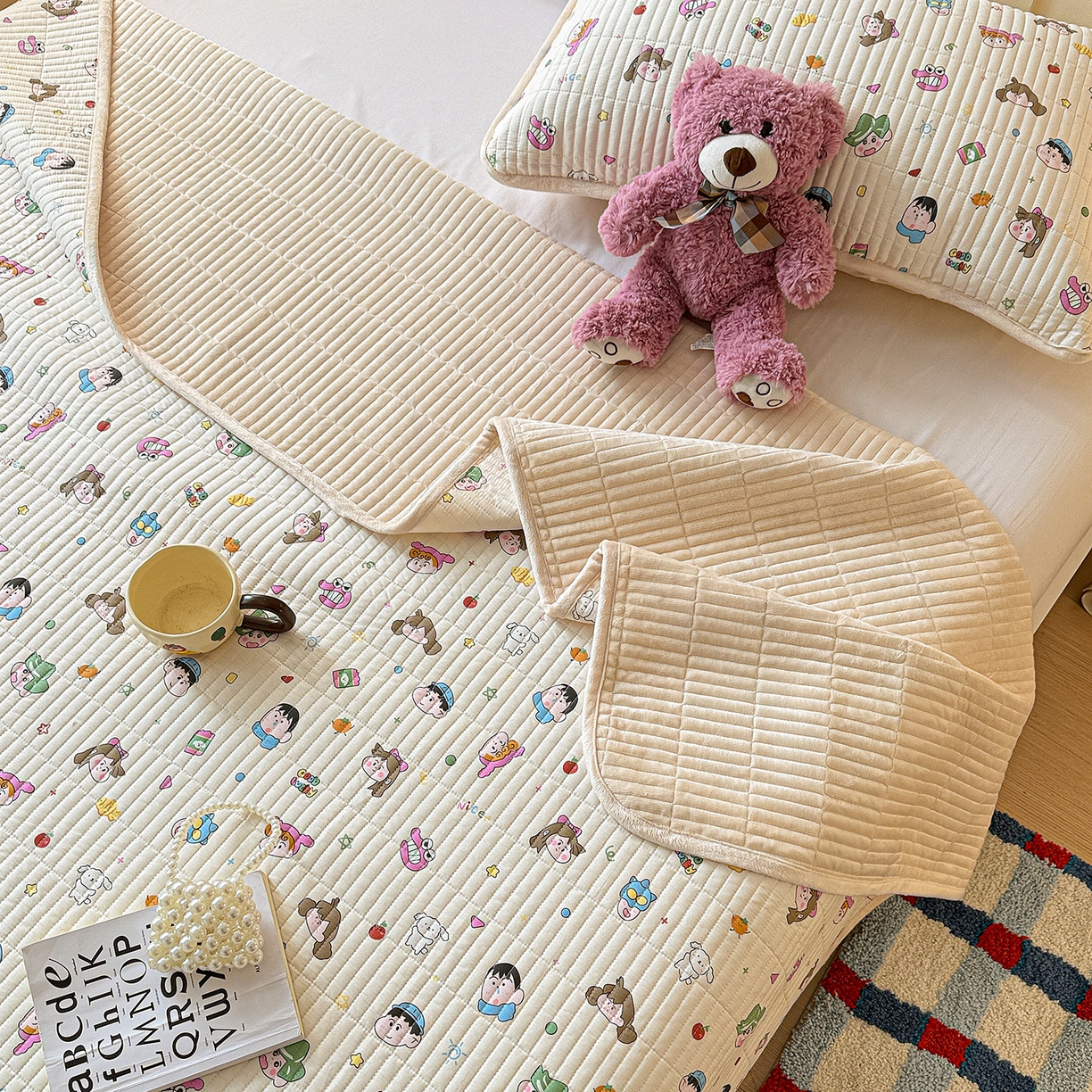 91家纺网 家纺一手货源 找家纺 橙子家居 2025新款棉加绒床盖床盖单件床盖单品床盖三件套夹层水洗棉花跑量款现货 新新一家