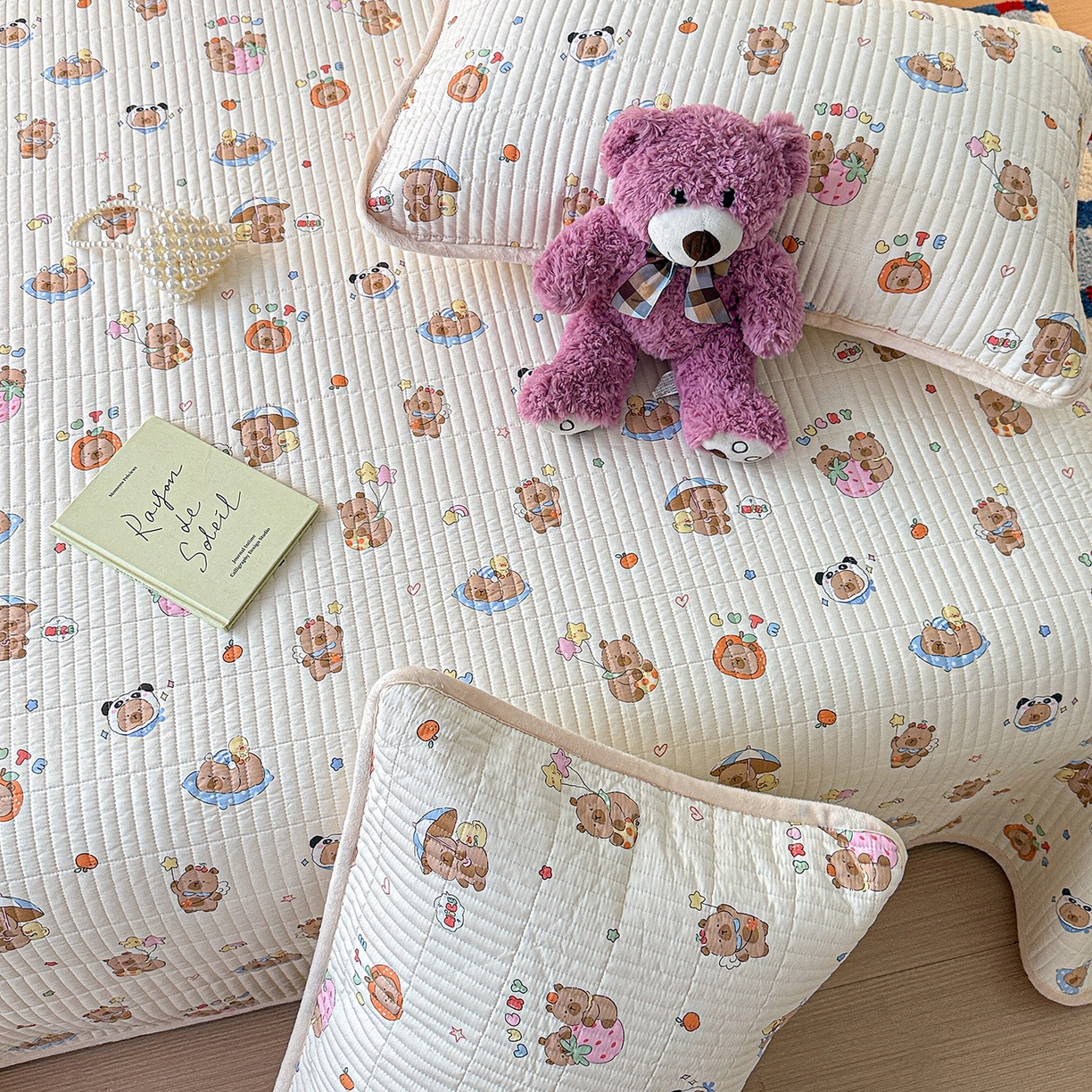 91家纺网 家纺一手货源 找家纺 橙子家居 2025新款棉加绒床盖床盖单件床盖单品床盖三件套夹层水洗棉花跑量款现货 熊猫卡皮