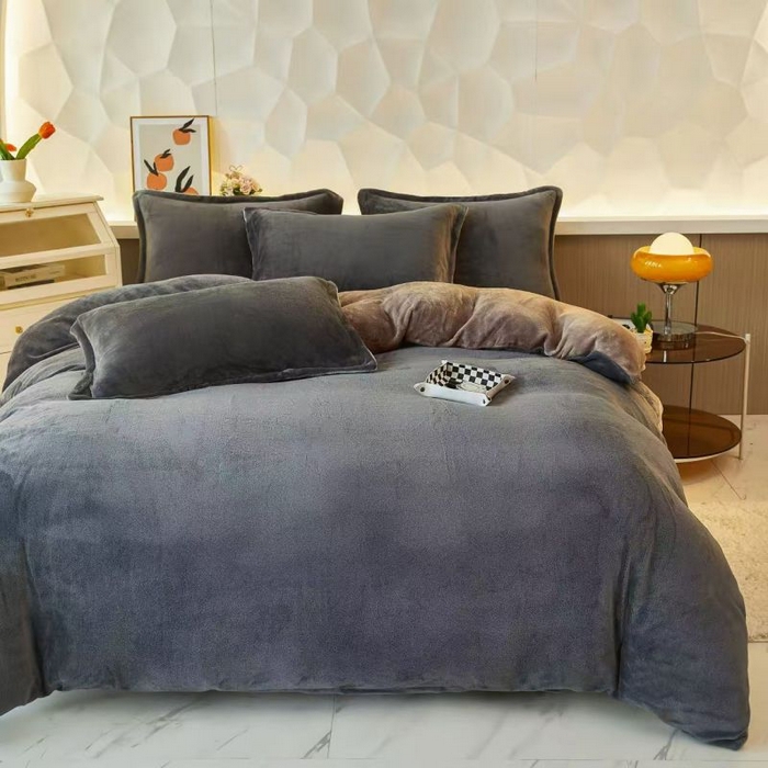 三盛源 2025新款牛奶绒床品四件套冬季加厚珊瑚绒被套罩双面加绒法兰绒床单三件套 深灰-咖