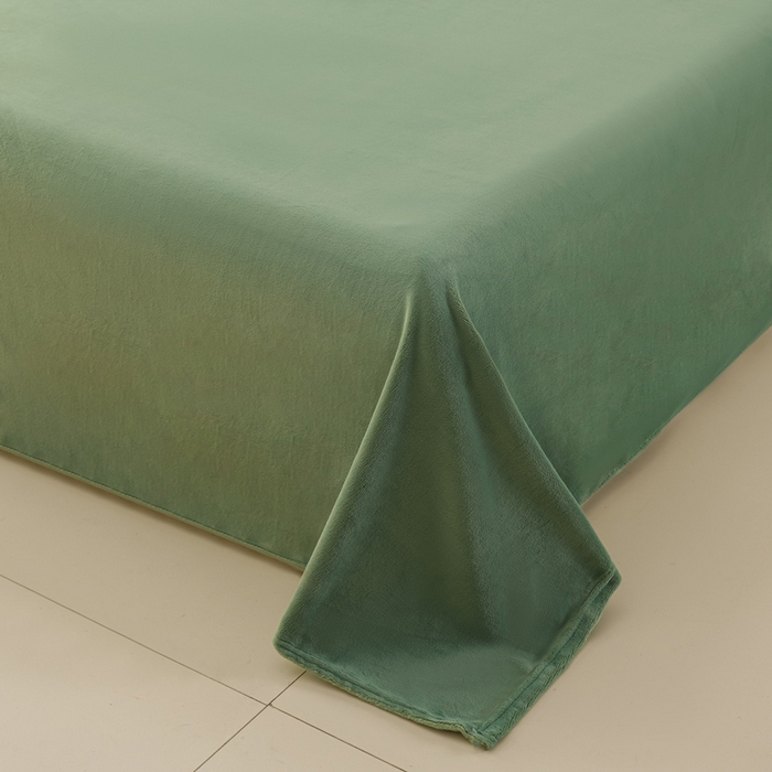 91家纺网 家纺一手货源 找家纺 湘之帛 2025新款高克重纯色牛奶绒床单 草绿