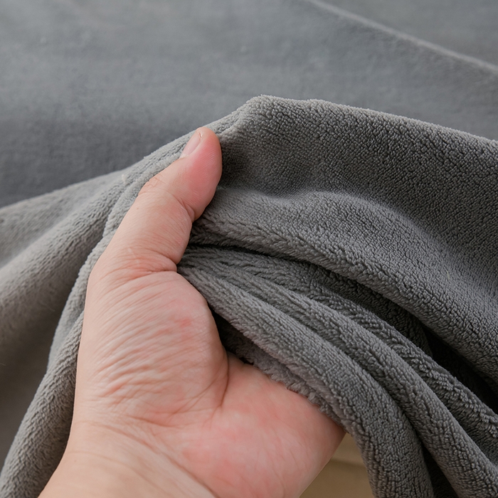 91家纺网 家纺一手货源 找家纺 湘之帛 2025新款高克重纯色牛奶绒床单 浅灰