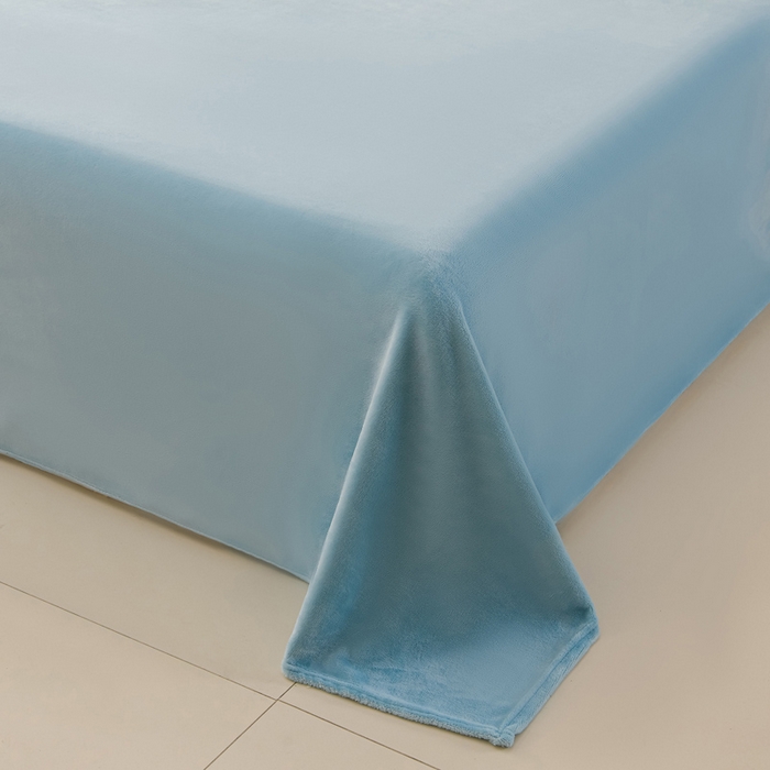 91家纺网 家纺一手货源 找家纺 湘之帛 2025新款高克重纯色牛奶绒床单 浅蓝