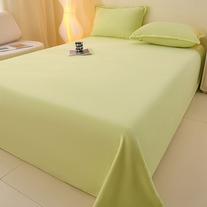 91家纺网 家纺一手货源 找家纺 湘之帛 2025新款高克重纯色牛奶绒床单 浅绿