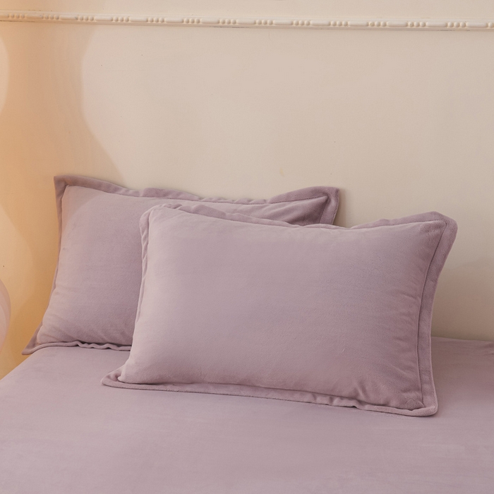 91家纺网 家纺一手货源 找家纺 湘之帛 2025新款高克重纯色牛奶绒床单 紫色