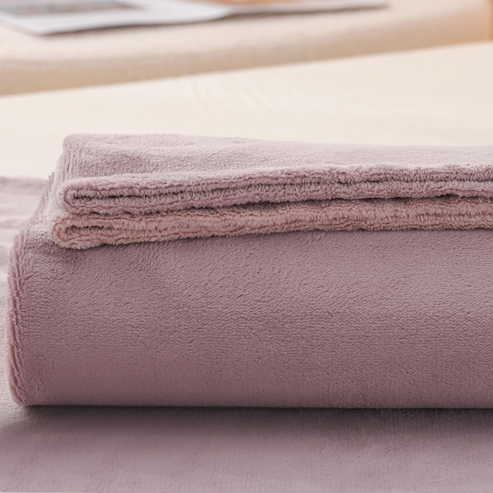 91家纺网 家纺一手货源 找家纺 湘之帛 2025新款高克重纯色牛奶绒床单 紫色