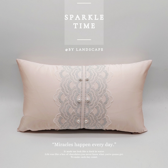 澜屿 新款珍珠蕾丝小抱枕 玉粉