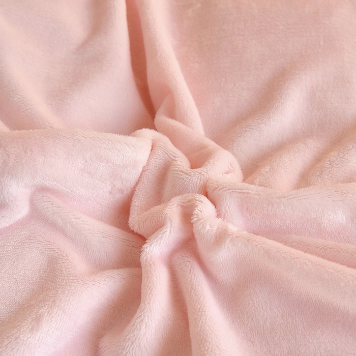 91家纺网 家纺一手货源 找家纺 梵赫 2025新款秋冬牛奶绒原创贴布绣儿童幼儿园被套被芯盖毯 围巾兔