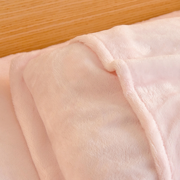 91家纺网 家纺一手货源 找家纺 梵赫 2025新款秋冬牛奶绒原创贴布绣儿童幼儿园被套被芯盖毯 围巾兔