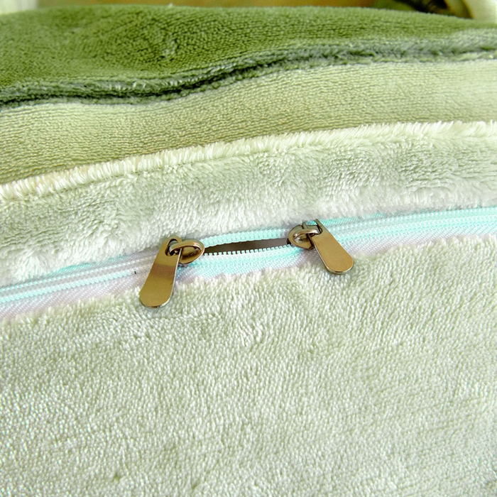 91家纺网 家纺一手货源 找家纺 梵赫 2025新款秋冬牛奶绒原创贴布绣儿童幼儿园被套被芯盖毯 超级小萌怪